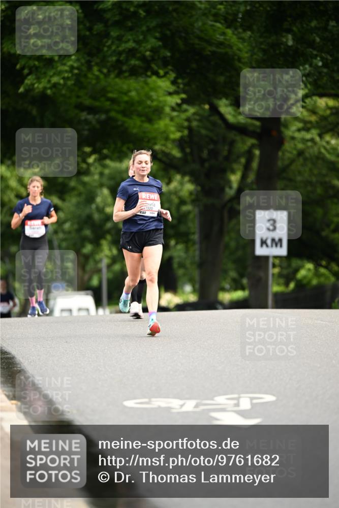 14.06.2026 - REWE Women's Run Dr. Thomas Lammeyer http://msf.ph/oto/9761682 14.06.2026 09:33:58 Laufen 1520, 3 meine-sportfotos.de