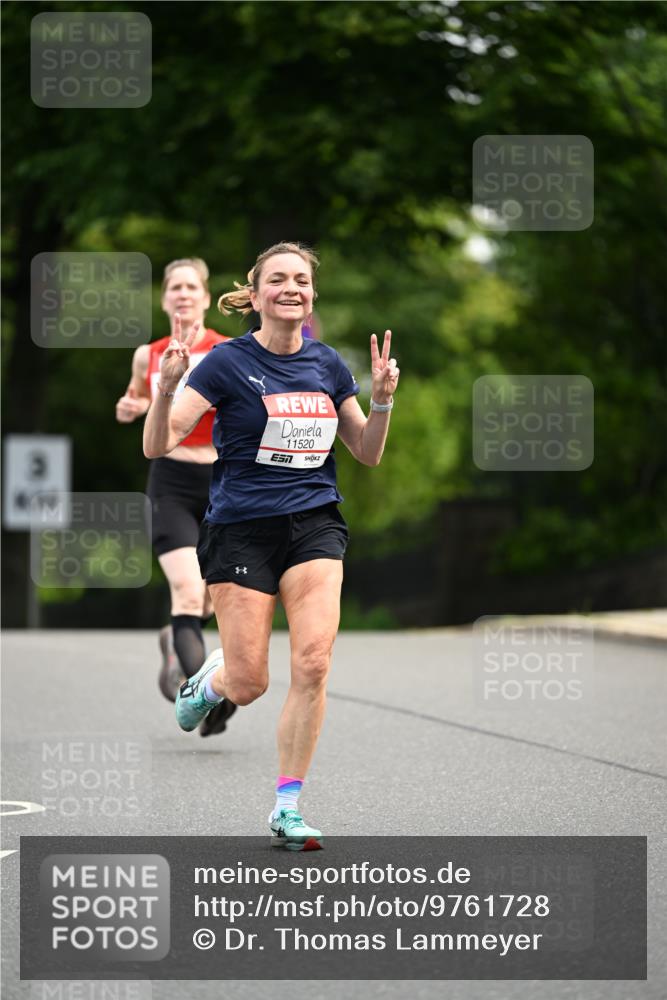 14.06.2026 - REWE Women's Run Dr. Thomas Lammeyer http://msf.ph/oto/9761728 14.06.2026 09:34:01 Laufen 3, 11520 meine-sportfotos.de
