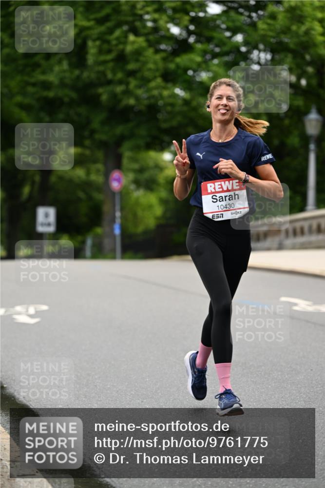 14.06.2026 - REWE Women's Run Dr. Thomas Lammeyer http://msf.ph/oto/9761775 14.06.2026 09:34:06 Laufen 1, 10430 meine-sportfotos.de