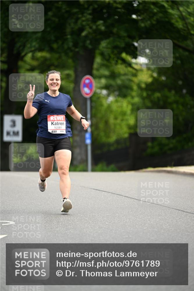14.06.2026 - REWE Women's Run Dr. Thomas Lammeyer http://msf.ph/oto/9761789 14.06.2026 09:34:10 Laufen 3, 10081 meine-sportfotos.de