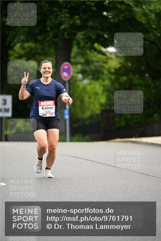 14.06.2026 - REWE Women's Run Dr. Thomas Lammeyer http://msf.ph/oto/9761791 14.06.2026 09:34:11 Laufen 3, 10081 meine-sportfotos.de