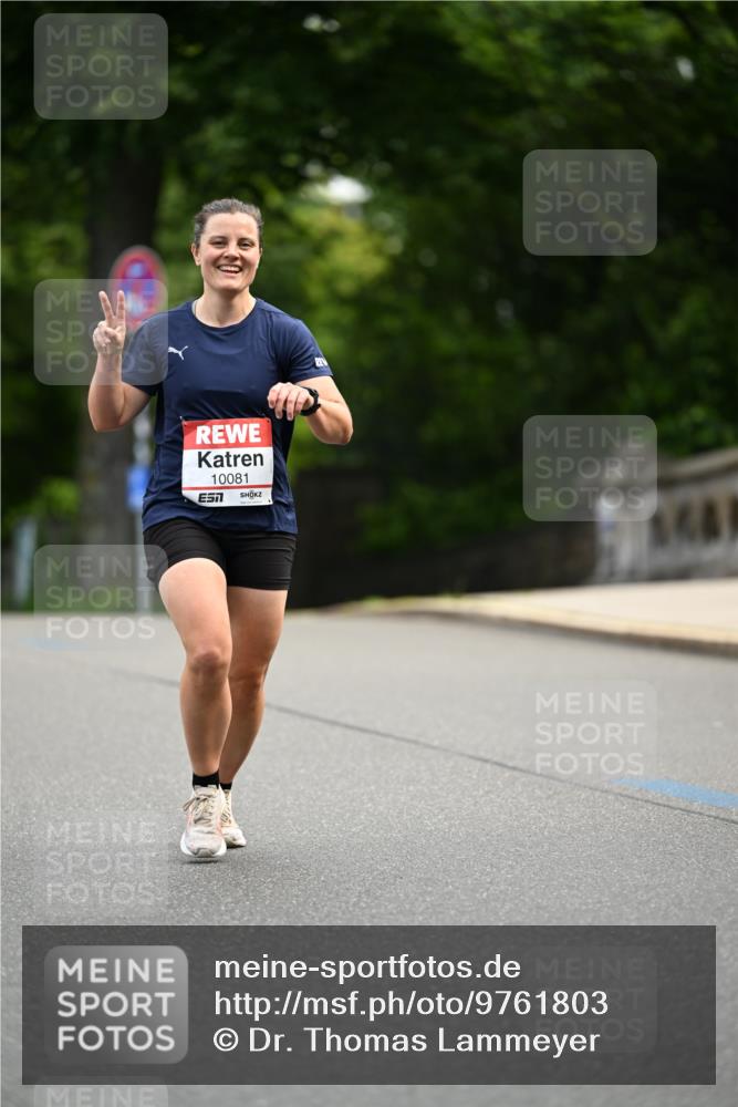 14.06.2026 - REWE Women's Run Dr. Thomas Lammeyer http://msf.ph/oto/9761803 14.06.2026 09:34:11 Laufen 10081 meine-sportfotos.de