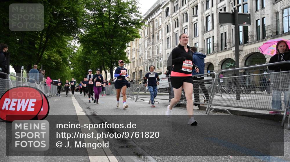 14.06.2026 - REWE Women's Run J. Mangold http://msf.ph/oto/9761820 14.06.2026 11:07:03 Ziel 5190, 5319, 5476, 5630, 5728, 5808, 5895, 6065 meine-sportfotos.de