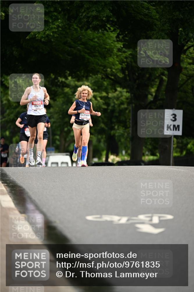 14.06.2026 - REWE Women's Run Dr. Thomas Lammeyer http://msf.ph/oto/9761835 14.06.2026 09:34:33 Laufen 10790, 3 meine-sportfotos.de