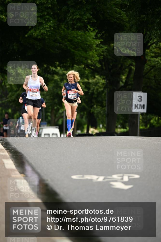 14.06.2026 - REWE Women's Run Dr. Thomas Lammeyer http://msf.ph/oto/9761839 14.06.2026 09:34:33 Laufen 3 meine-sportfotos.de