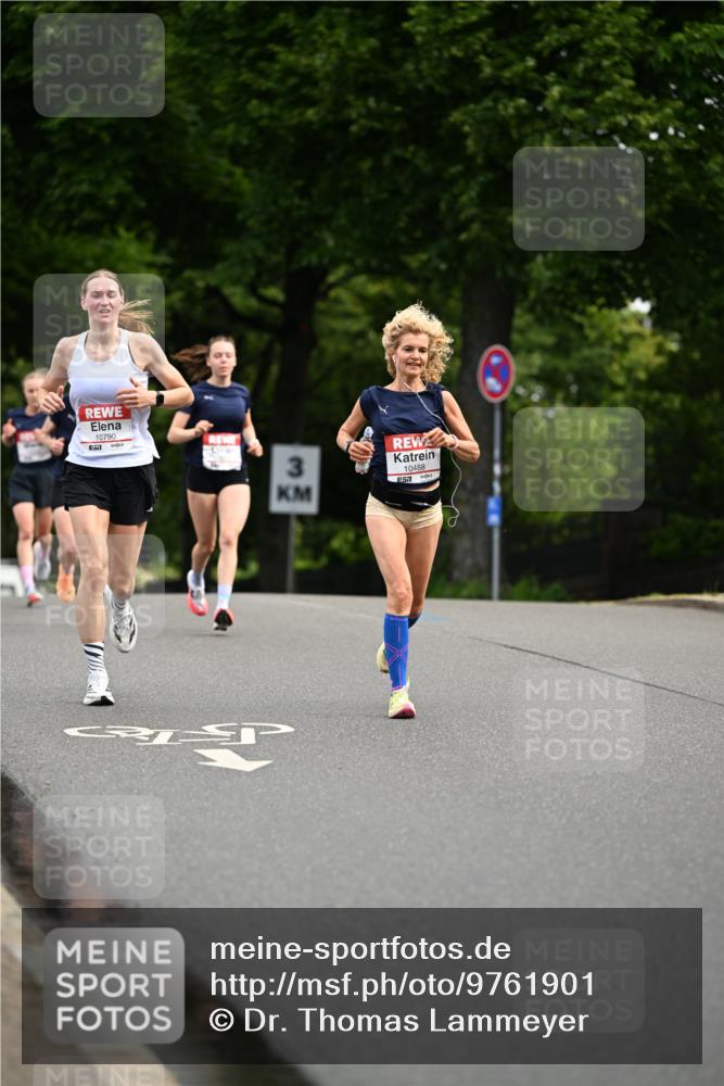 14.06.2026 - REWE Women's Run Dr. Thomas Lammeyer http://msf.ph/oto/9761901 14.06.2026 09:34:37 Laufen 10790, 3, 10488 meine-sportfotos.de