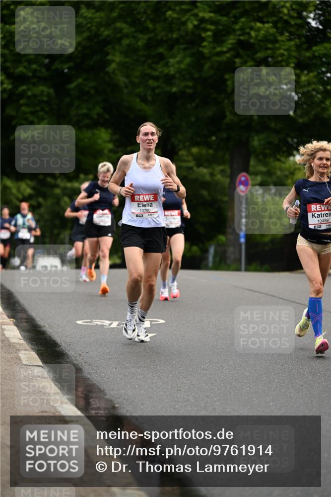 14.06.2026 - REWE Women's Run Dr. Thomas Lammeyer http://msf.ph/oto/9761914 14.06.2026 09:34:38 Laufen 10790, 10488, 57 meine-sportfotos.de