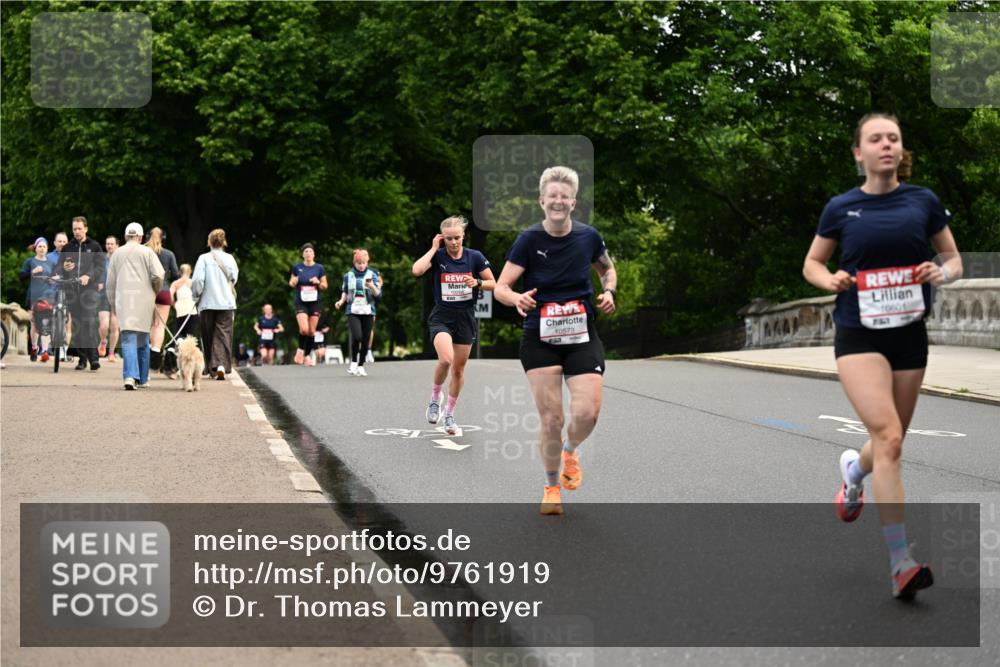 14.06.2026 - REWE Women's Run Dr. Thomas Lammeyer http://msf.ph/oto/9761919 14.06.2026 09:34:42 Laufen 10573, 10601, 753 meine-sportfotos.de