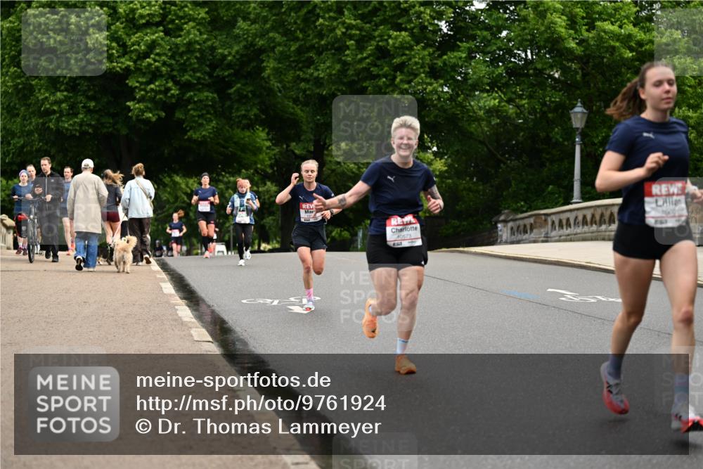 14.06.2026 - REWE Women's Run Dr. Thomas Lammeyer http://msf.ph/oto/9761924 14.06.2026 09:34:42 Laufen 853, 0573, 10601 meine-sportfotos.de