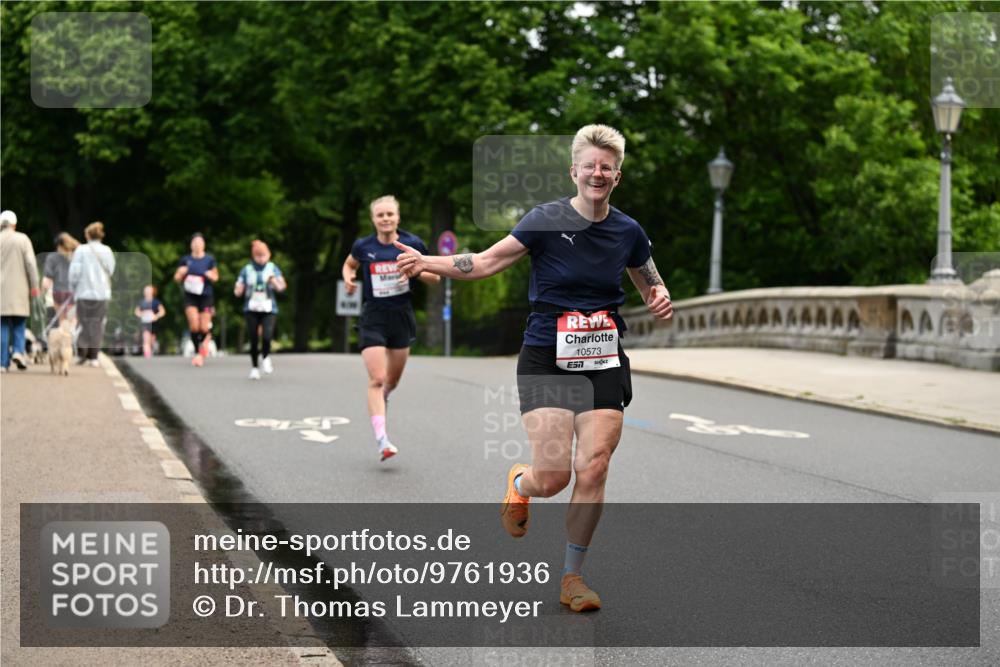 14.06.2026 - REWE Women's Run Dr. Thomas Lammeyer http://msf.ph/oto/9761936 14.06.2026 09:34:43 Laufen 10573, 7 meine-sportfotos.de
