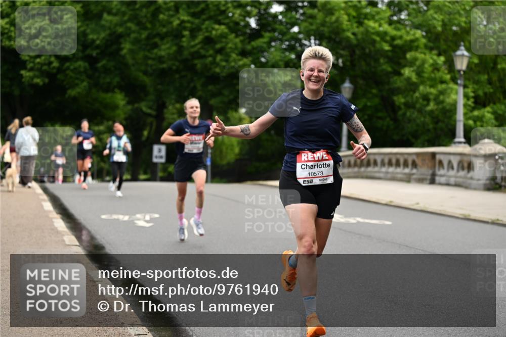 14.06.2026 - REWE Women's Run Dr. Thomas Lammeyer http://msf.ph/oto/9761940 14.06.2026 09:34:43 Laufen 10573, 7 meine-sportfotos.de