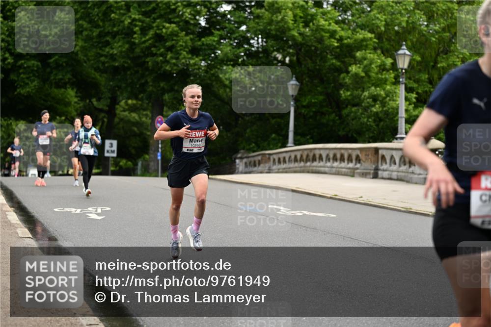 14.06.2026 - REWE Women's Run Dr. Thomas Lammeyer http://msf.ph/oto/9761949 14.06.2026 09:34:44 Laufen 10266, 7 meine-sportfotos.de