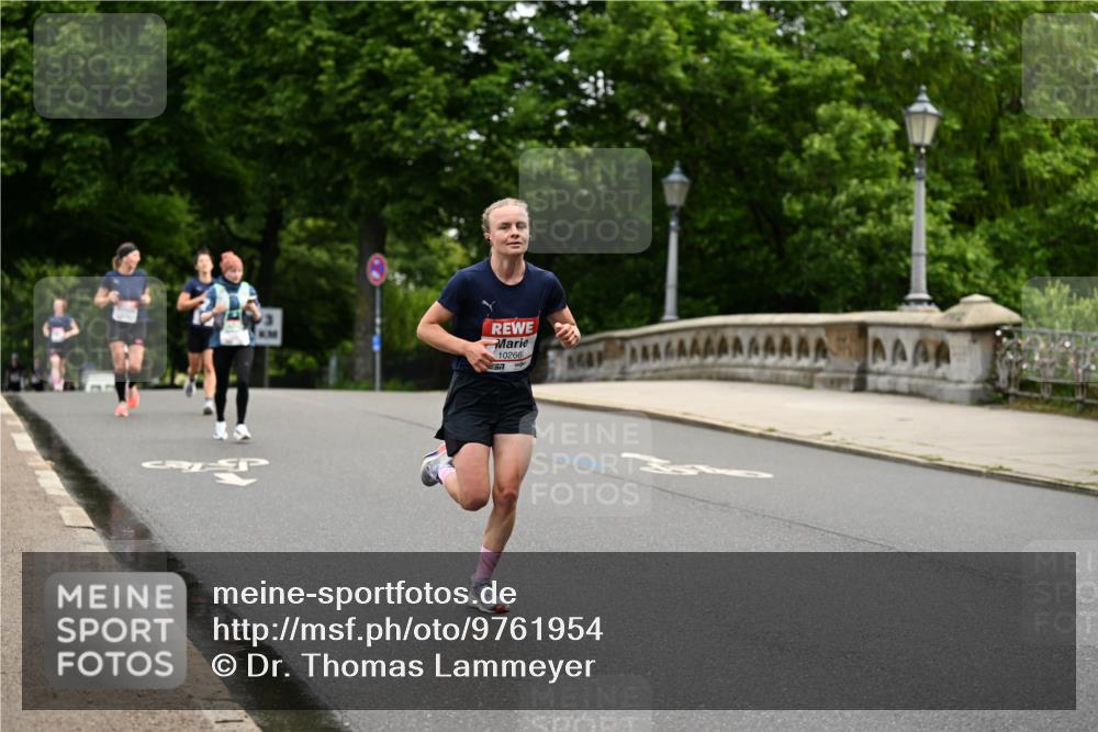 14.06.2026 - REWE Women's Run Dr. Thomas Lammeyer http://msf.ph/oto/9761954 14.06.2026 09:34:44 Laufen 10266 meine-sportfotos.de