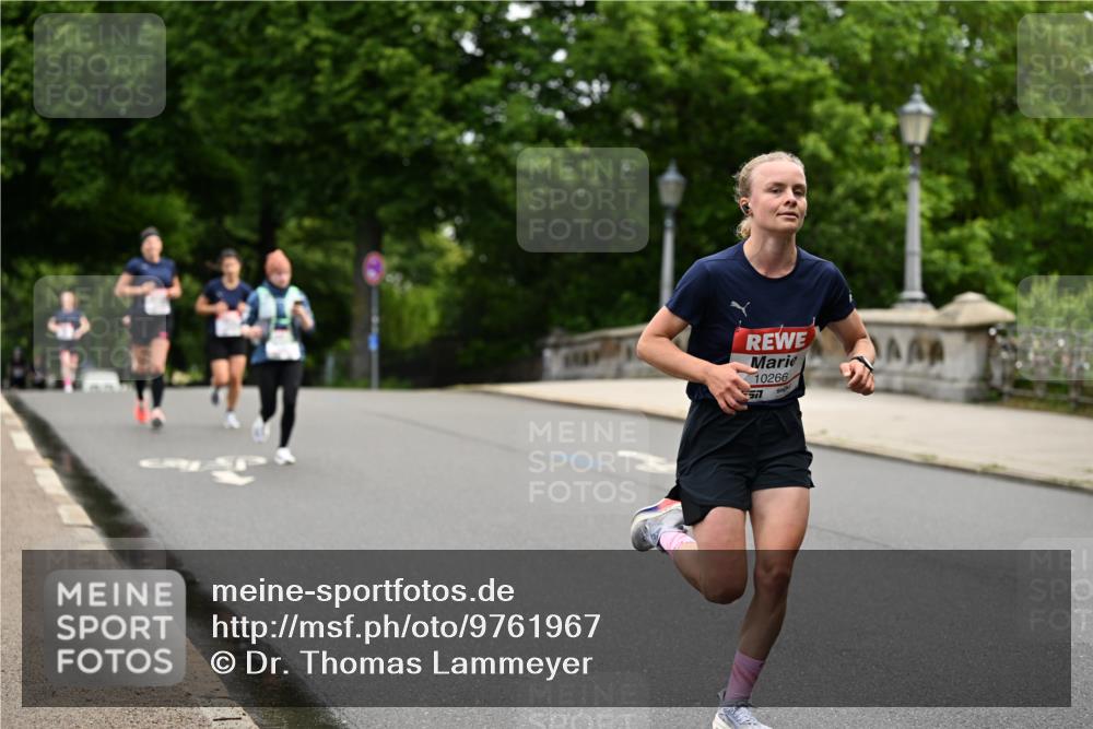 14.06.2026 - REWE Women's Run Dr. Thomas Lammeyer http://msf.ph/oto/9761967 14.06.2026 09:34:45 Laufen 10266 meine-sportfotos.de