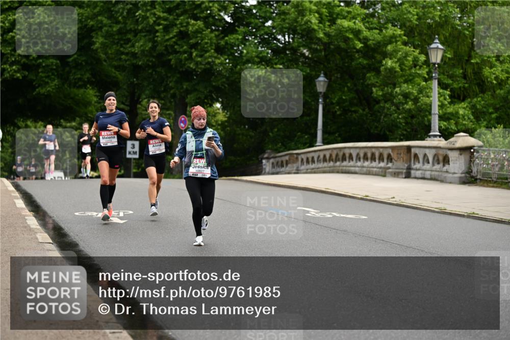 14.06.2026 - REWE Women's Run Dr. Thomas Lammeyer http://msf.ph/oto/9761985 14.06.2026 09:34:46 Laufen 3, 10120, 10827 meine-sportfotos.de