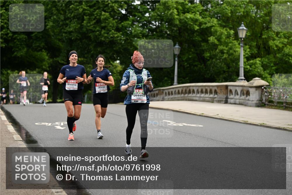14.06.2026 - REWE Women's Run Dr. Thomas Lammeyer http://msf.ph/oto/9761998 14.06.2026 09:34:47 Laufen 10118, 10827, 7 meine-sportfotos.de