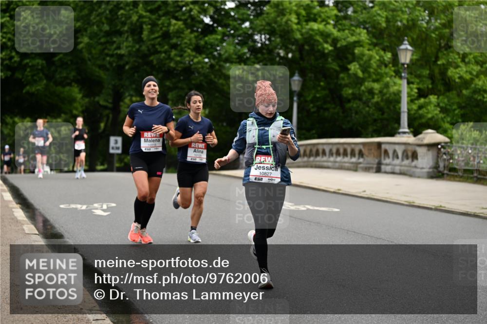 14.06.2026 - REWE Women's Run Dr. Thomas Lammeyer http://msf.ph/oto/9762006 14.06.2026 09:34:48 Laufen 10118, 10120, 10827, 57 meine-sportfotos.de