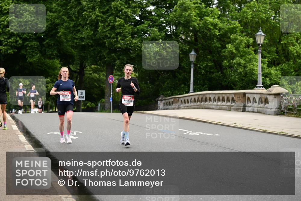 14.06.2026 - REWE Women's Run Dr. Thomas Lammeyer http://msf.ph/oto/9762013 14.06.2026 09:34:52 Laufen 10489, 3, 10274 meine-sportfotos.de