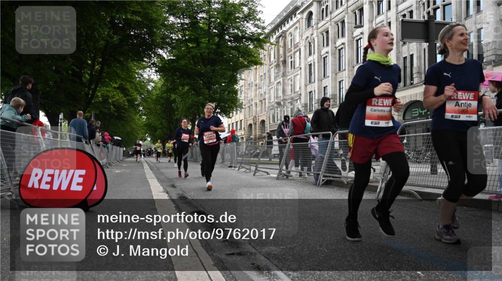 14.06.2026 - REWE Women's Run J. Mangold http://msf.ph/oto/9762017 14.06.2026 11:07:27 Ziel 5114, 5327, 5384, 5385, 5752, 5908, 5909 meine-sportfotos.de