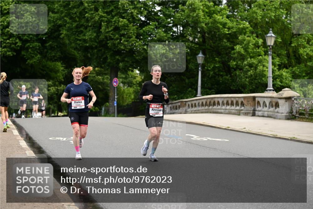 14.06.2026 - REWE Women's Run Dr. Thomas Lammeyer http://msf.ph/oto/9762023 14.06.2026 09:34:52 Laufen 10489, 10274 meine-sportfotos.de