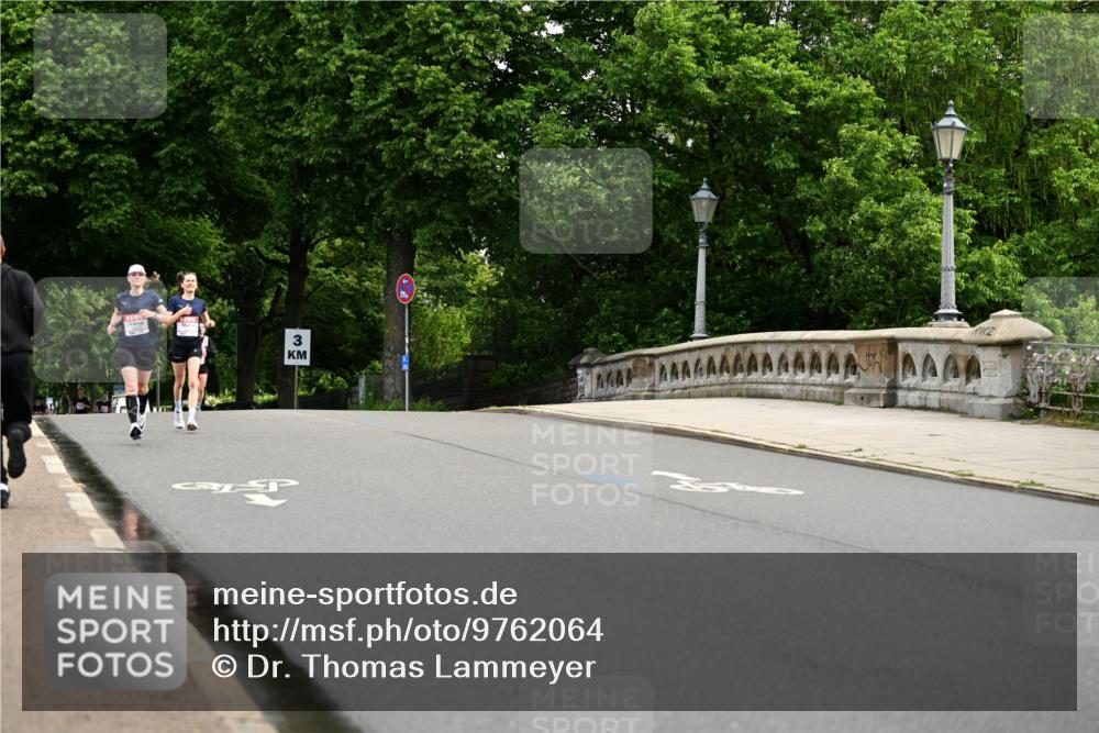 14.06.2026 - REWE Women's Run Dr. Thomas Lammeyer http://msf.ph/oto/9762064 14.06.2026 09:34:55 Laufen 3 meine-sportfotos.de