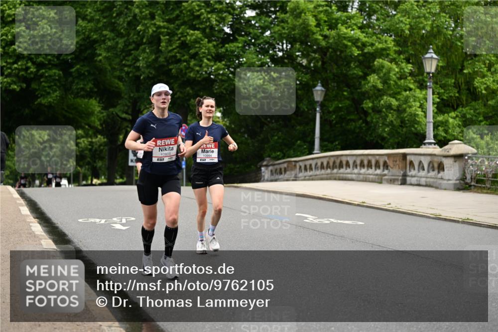 14.06.2026 - REWE Women's Run Dr. Thomas Lammeyer http://msf.ph/oto/9762105 14.06.2026 09:34:59 Laufen 10808, 7, 10994 meine-sportfotos.de
