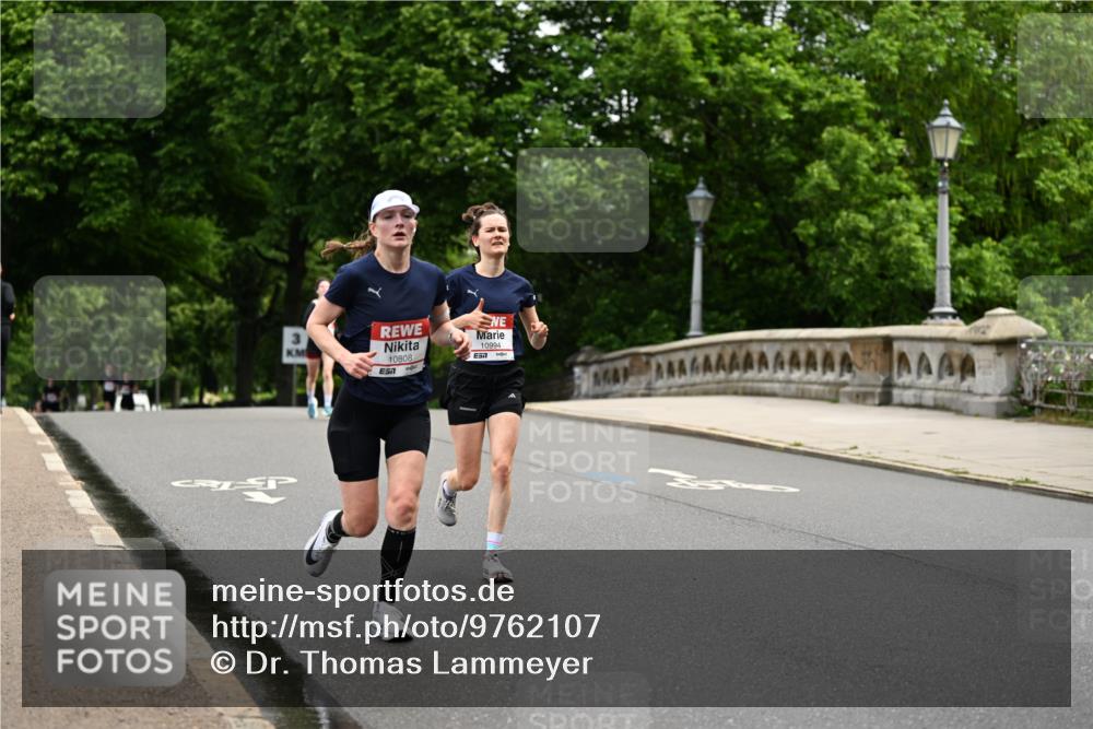 14.06.2026 - REWE Women's Run Dr. Thomas Lammeyer http://msf.ph/oto/9762107 14.06.2026 09:35:00 Laufen 3, 10808, 7, 10994 meine-sportfotos.de
