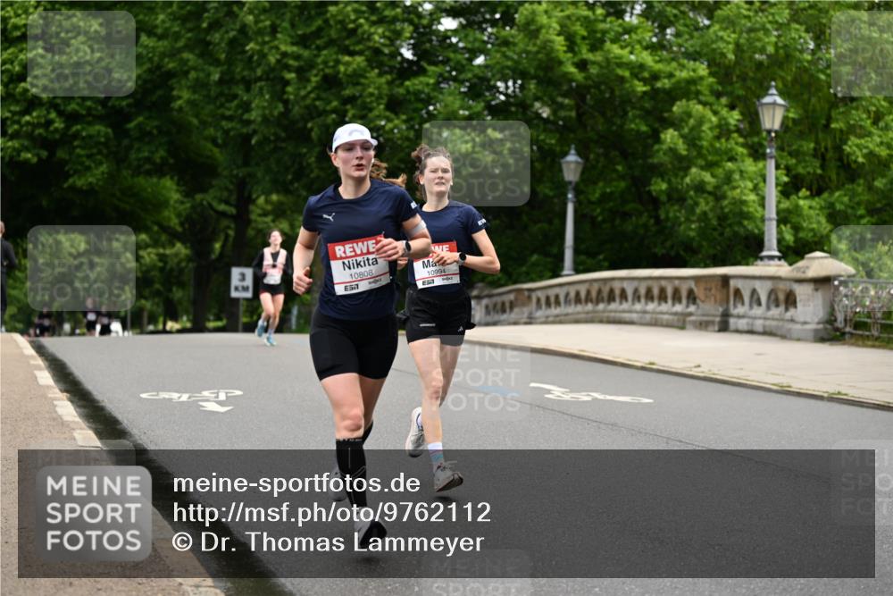 14.06.2026 - REWE Women's Run Dr. Thomas Lammeyer http://msf.ph/oto/9762112 14.06.2026 09:35:00 Laufen 10808, 10994, 57 meine-sportfotos.de