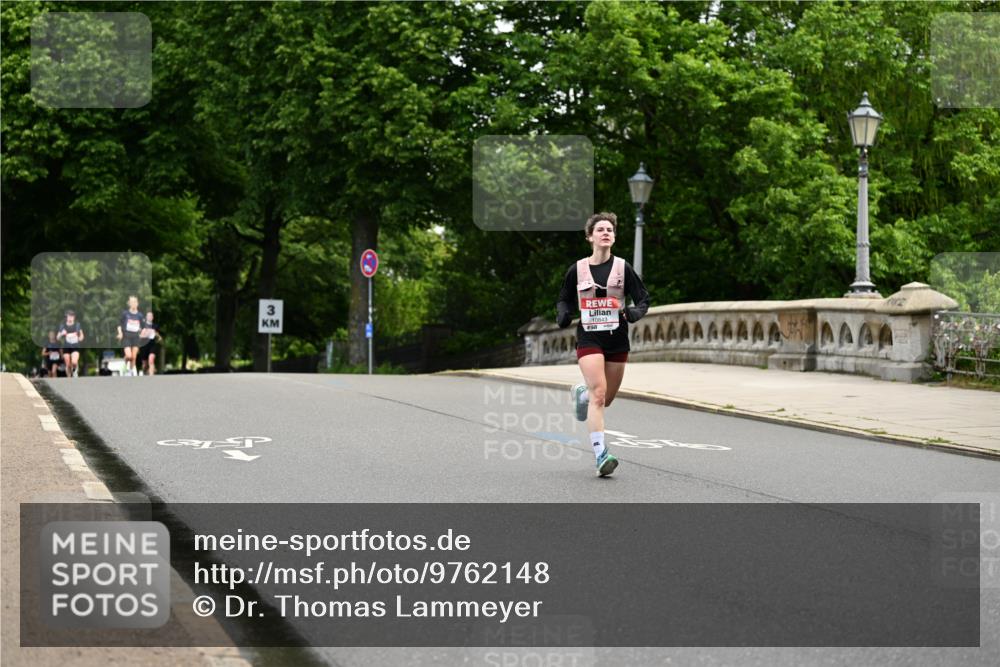 14.06.2026 - REWE Women's Run Dr. Thomas Lammeyer http://msf.ph/oto/9762148 14.06.2026 09:35:04 Laufen 3, 10843 meine-sportfotos.de