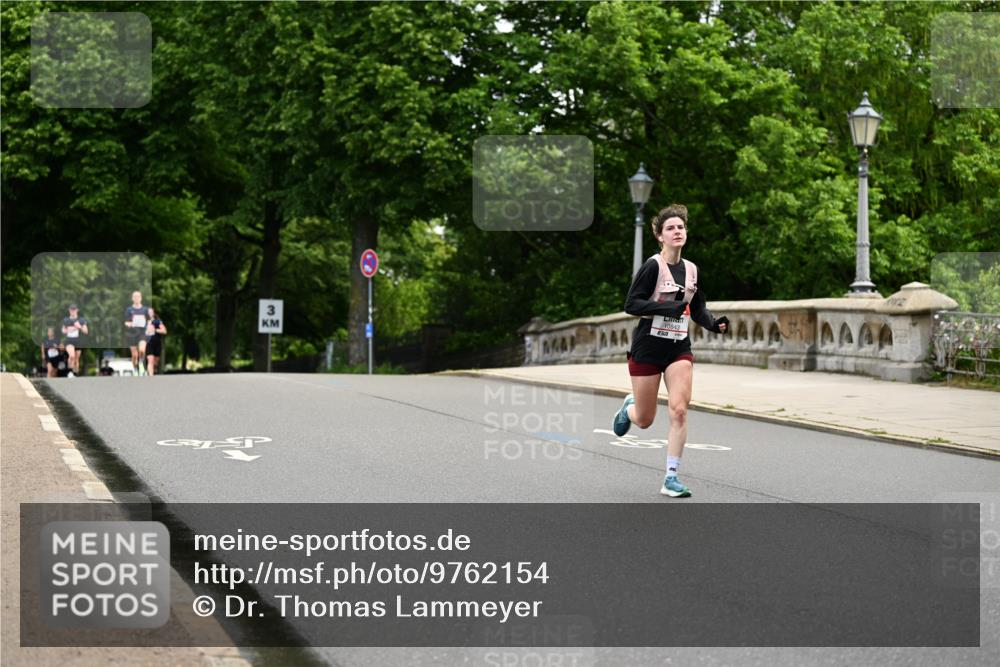 14.06.2026 - REWE Women's Run Dr. Thomas Lammeyer http://msf.ph/oto/9762154 14.06.2026 09:35:04 Laufen 3, 10843 meine-sportfotos.de