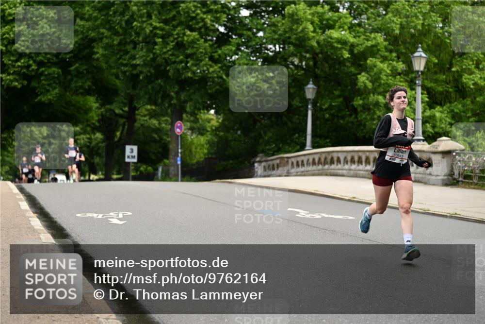 14.06.2026 - REWE Women's Run Dr. Thomas Lammeyer http://msf.ph/oto/9762164 14.06.2026 09:35:05 Laufen 7, 10843 meine-sportfotos.de