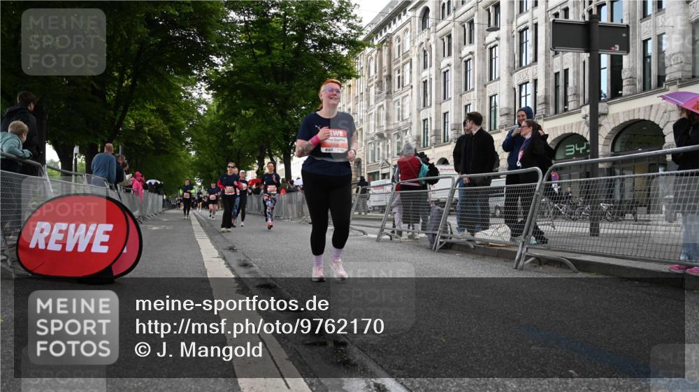 14.06.2026 - REWE Women's Run J. Mangold http://msf.ph/oto/9762170 14.06.2026 11:07:51 Ziel 5016, 5018, 5019, 5128, 5129, 5131, 5201, 5206, 5478, 5807 meine-sportfotos.de