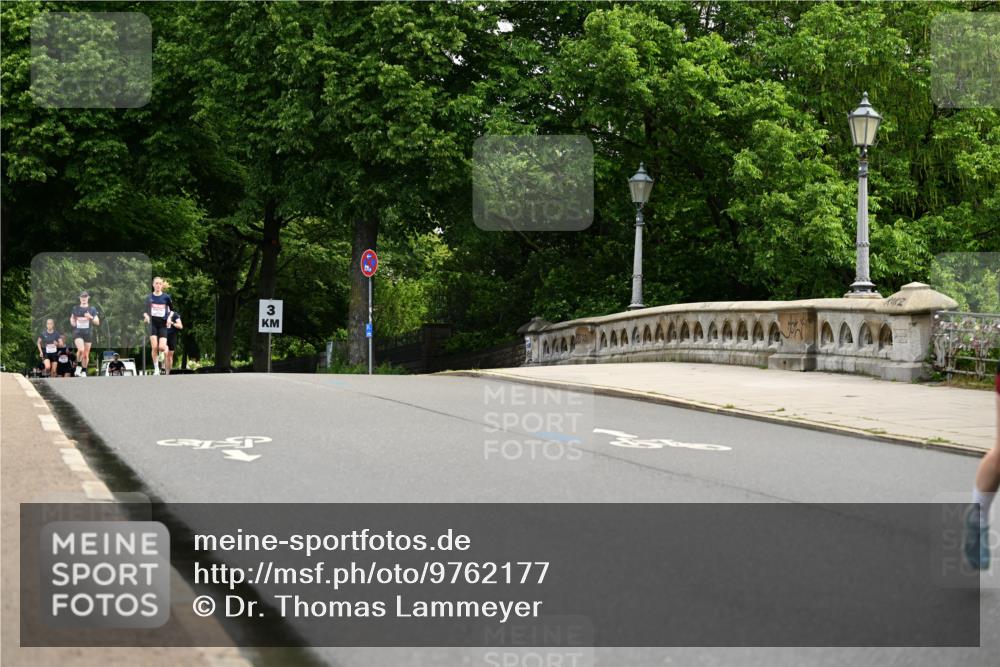 14.06.2026 - REWE Women's Run Dr. Thomas Lammeyer http://msf.ph/oto/9762177 14.06.2026 09:35:05 Laufen 3 meine-sportfotos.de