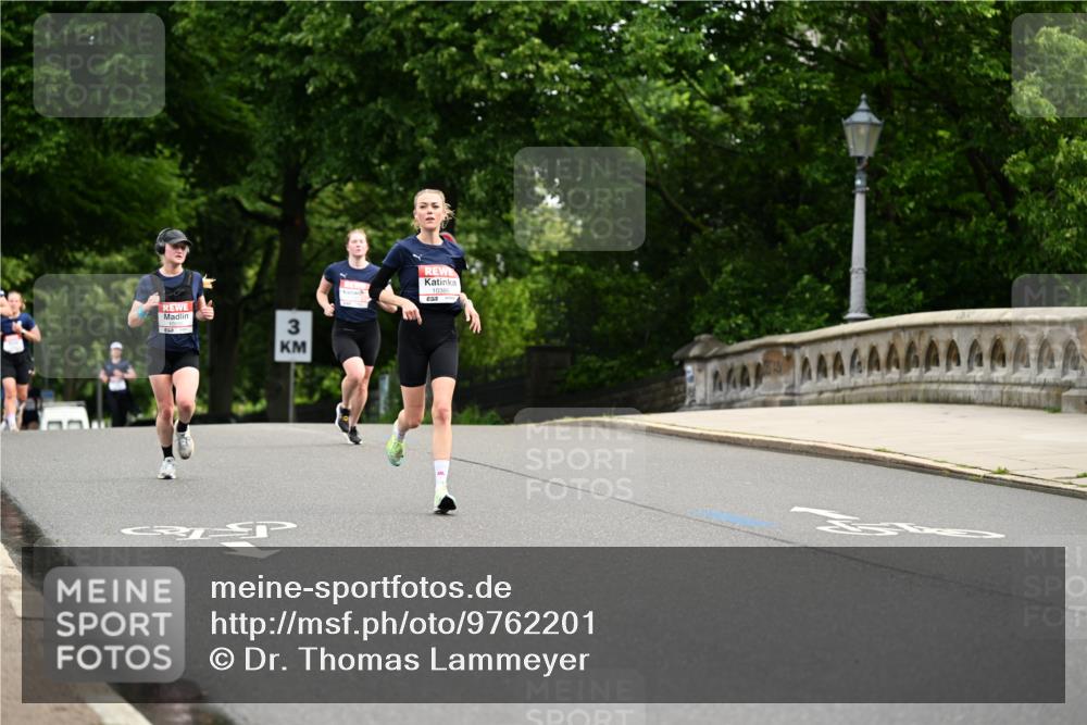 14.06.2026 - REWE Women's Run Dr. Thomas Lammeyer http://msf.ph/oto/9762201 14.06.2026 09:35:11 Laufen 3, 7 meine-sportfotos.de