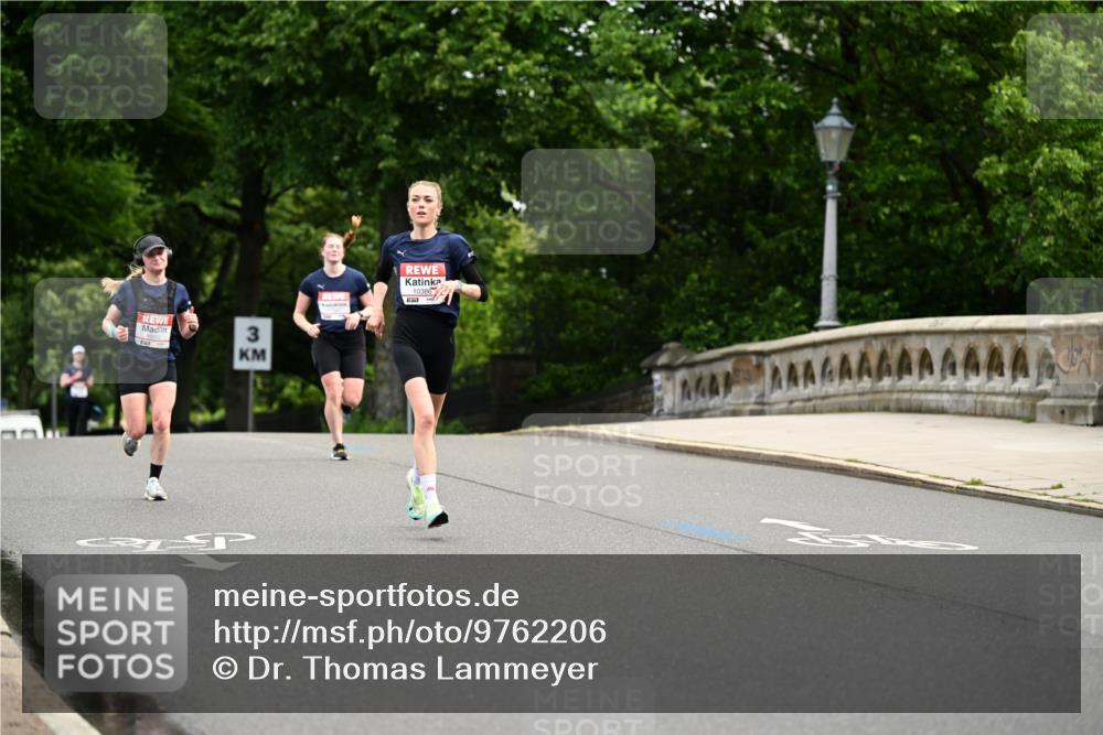 14.06.2026 - REWE Women's Run Dr. Thomas Lammeyer http://msf.ph/oto/9762206 14.06.2026 09:35:11 Laufen 3, 10386 meine-sportfotos.de