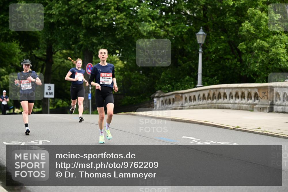 14.06.2026 - REWE Women's Run Dr. Thomas Lammeyer http://msf.ph/oto/9762209 14.06.2026 09:35:11 Laufen 3, 10386 meine-sportfotos.de