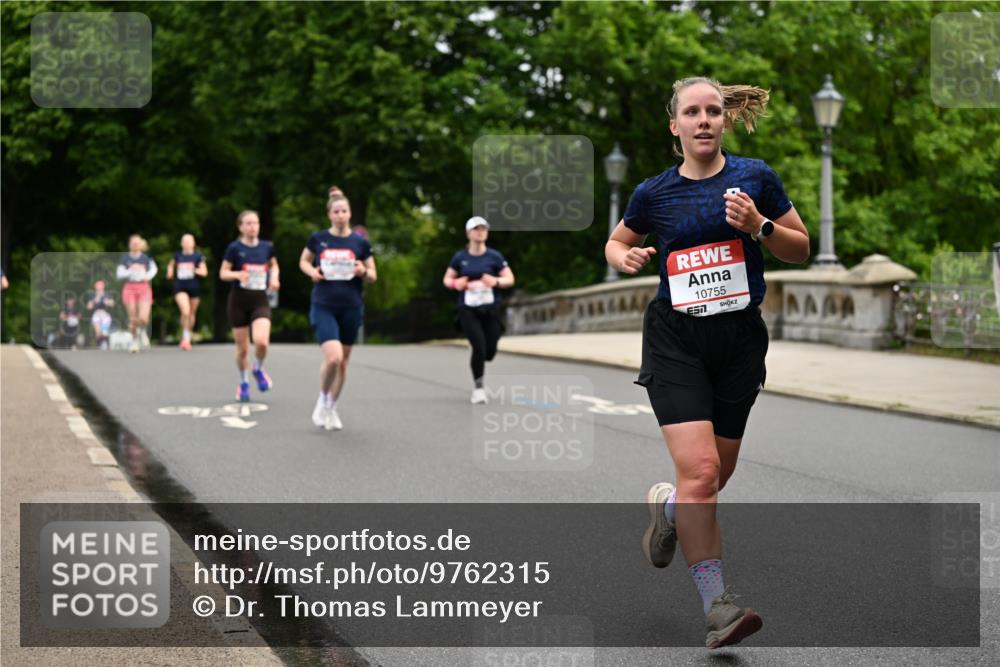 14.06.2026 - REWE Women's Run Dr. Thomas Lammeyer http://msf.ph/oto/9762315 14.06.2026 09:35:20 Laufen 10755, 7 meine-sportfotos.de