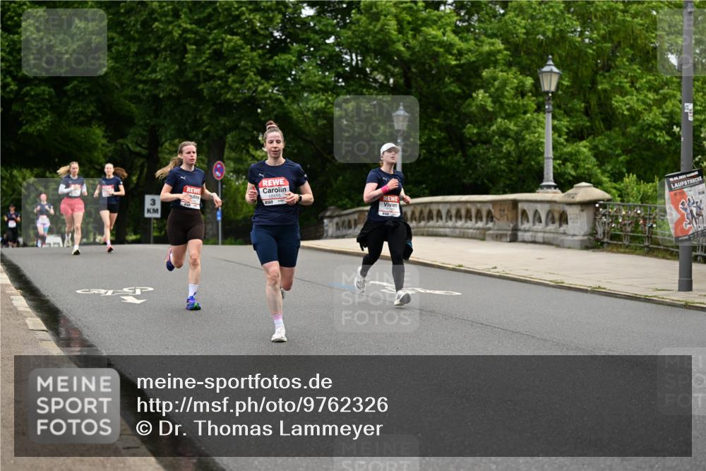 14.06.2026 - REWE Women's Run Dr. Thomas Lammeyer http://msf.ph/oto/9762326 14.06.2026 09:35:21 Laufen 3, 10115, 19, 06, 2026 meine-sportfotos.de
