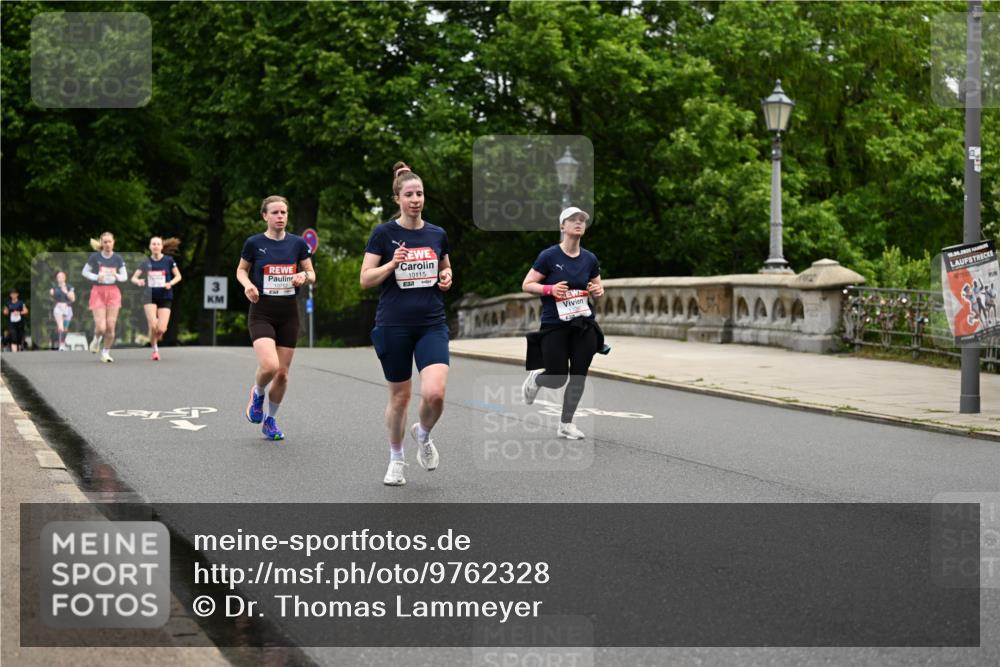 14.06.2026 - REWE Women's Run Dr. Thomas Lammeyer http://msf.ph/oto/9762328 14.06.2026 09:35:21 Laufen 10115, 06, 10, 2026 meine-sportfotos.de