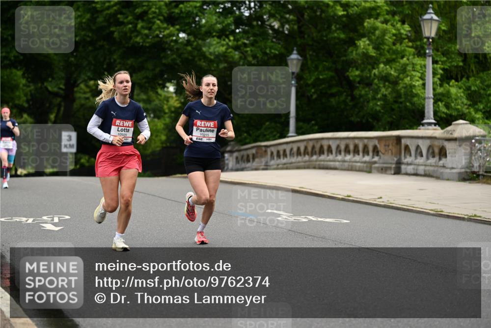 14.06.2026 - REWE Women's Run Dr. Thomas Lammeyer http://msf.ph/oto/9762374 14.06.2026 09:35:25 Laufen 10929, 10215 meine-sportfotos.de