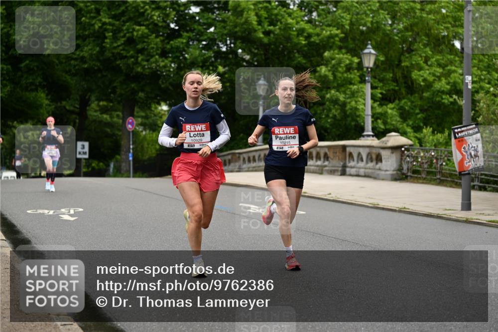 14.06.2026 - REWE Women's Run Dr. Thomas Lammeyer http://msf.ph/oto/9762386 14.06.2026 09:35:26 Laufen 10929, 10215 meine-sportfotos.de