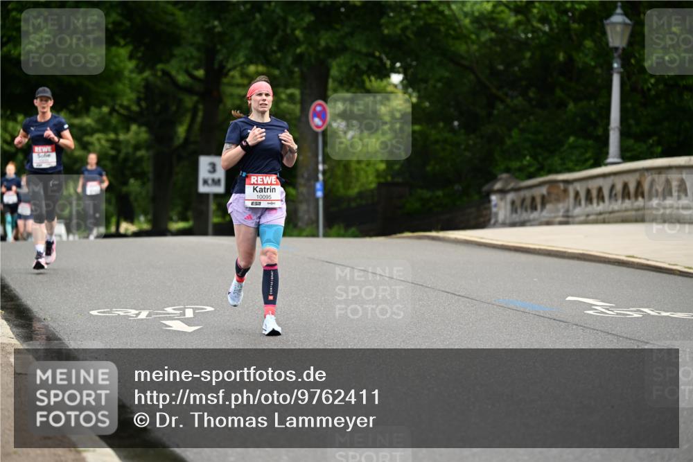 14.06.2026 - REWE Women's Run Dr. Thomas Lammeyer http://msf.ph/oto/9762411 14.06.2026 09:35:28 Laufen 3, 10095, 57 meine-sportfotos.de