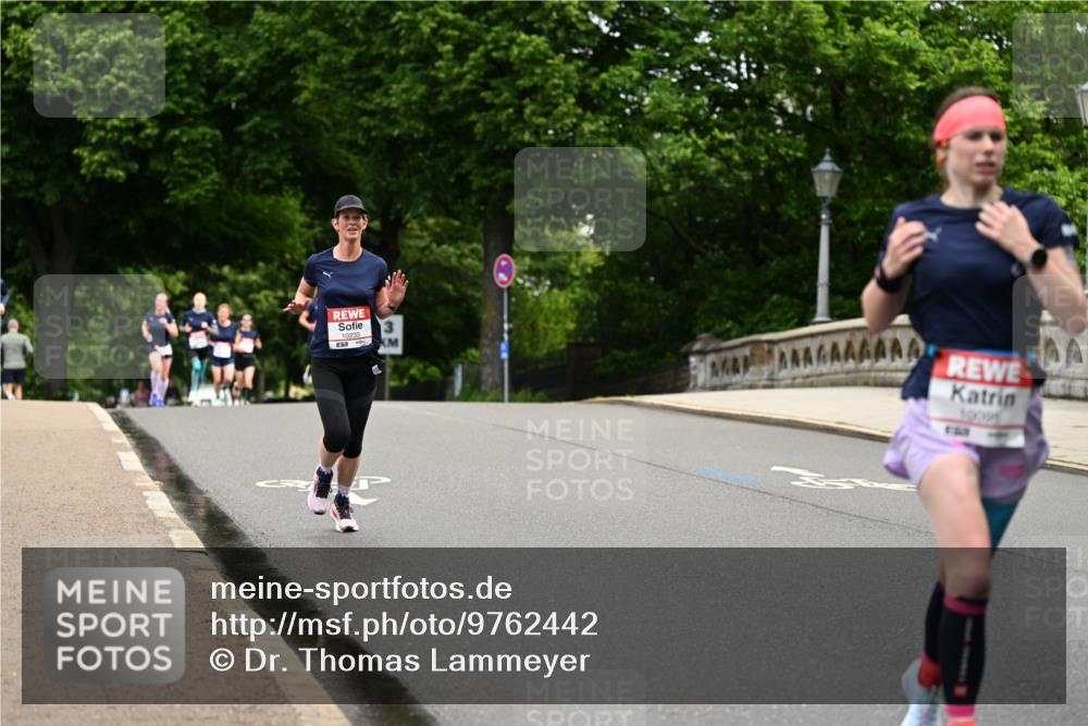 14.06.2026 - REWE Women's Run Dr. Thomas Lammeyer http://msf.ph/oto/9762442 14.06.2026 09:35:31 Laufen 10233, 10095, 1319 meine-sportfotos.de