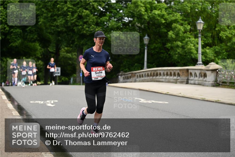 14.06.2026 - REWE Women's Run Dr. Thomas Lammeyer http://msf.ph/oto/9762462 14.06.2026 09:35:32 Laufen 10233, 57 meine-sportfotos.de