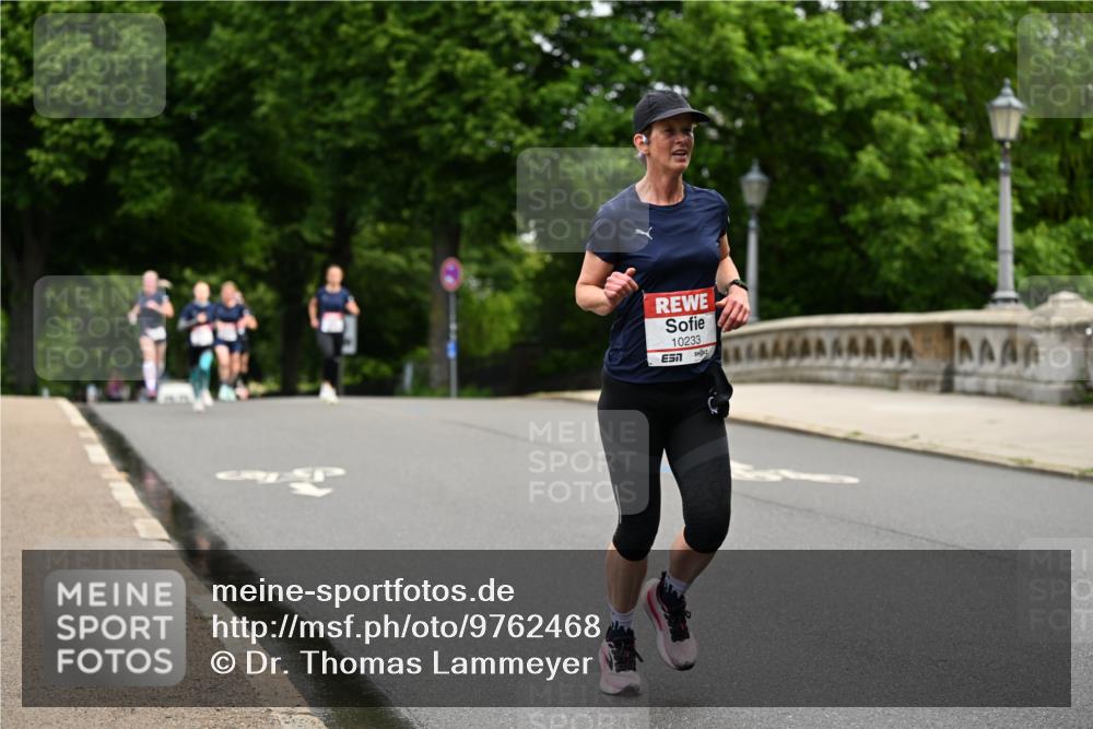 14.06.2026 - REWE Women's Run Dr. Thomas Lammeyer http://msf.ph/oto/9762468 14.06.2026 09:35:33 Laufen 10233, 7 meine-sportfotos.de