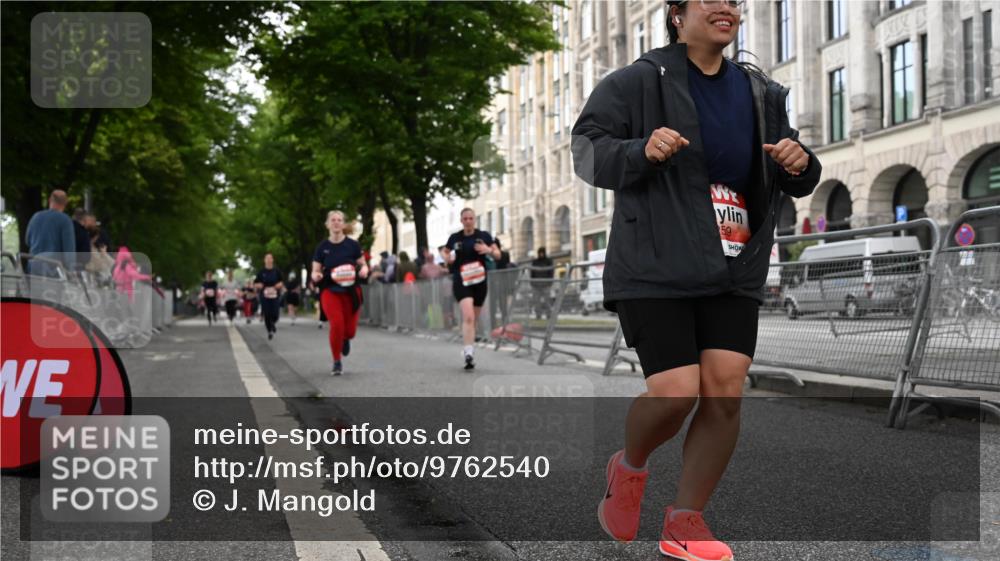 14.06.2026 - REWE Women's Run J. Mangold http://msf.ph/oto/9762540 14.06.2026 11:08:57 Ziel 5259, 5681, 5927 meine-sportfotos.de