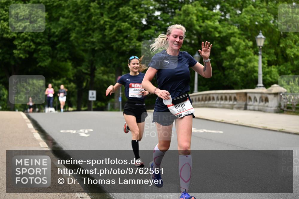 14.06.2026 - REWE Women's Run Dr. Thomas Lammeyer http://msf.ph/oto/9762561 14.06.2026 09:35:41 Laufen 1093, 10991, 557 meine-sportfotos.de