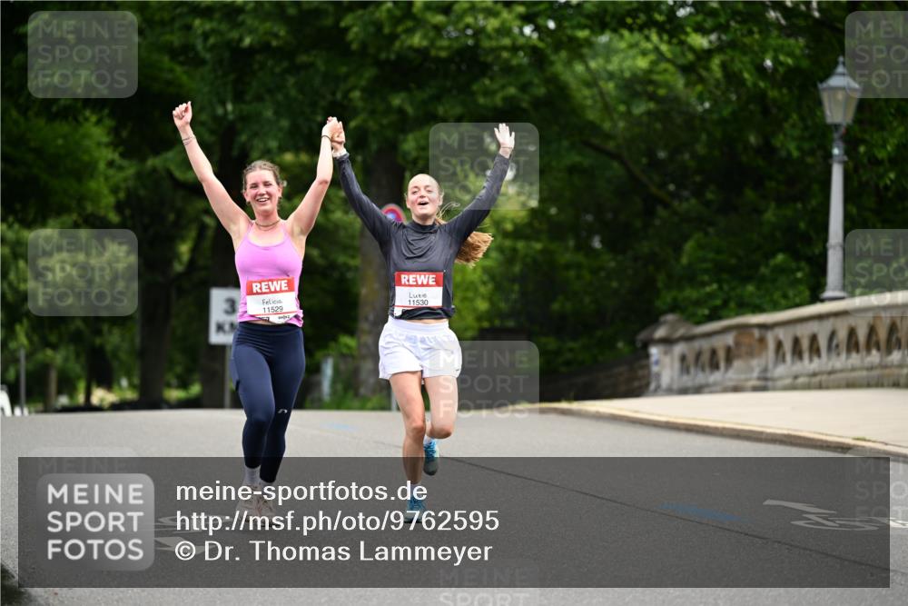 14.06.2026 - REWE Women's Run Dr. Thomas Lammeyer http://msf.ph/oto/9762595 14.06.2026 09:35:46 Laufen 3, 11529, 11530 meine-sportfotos.de