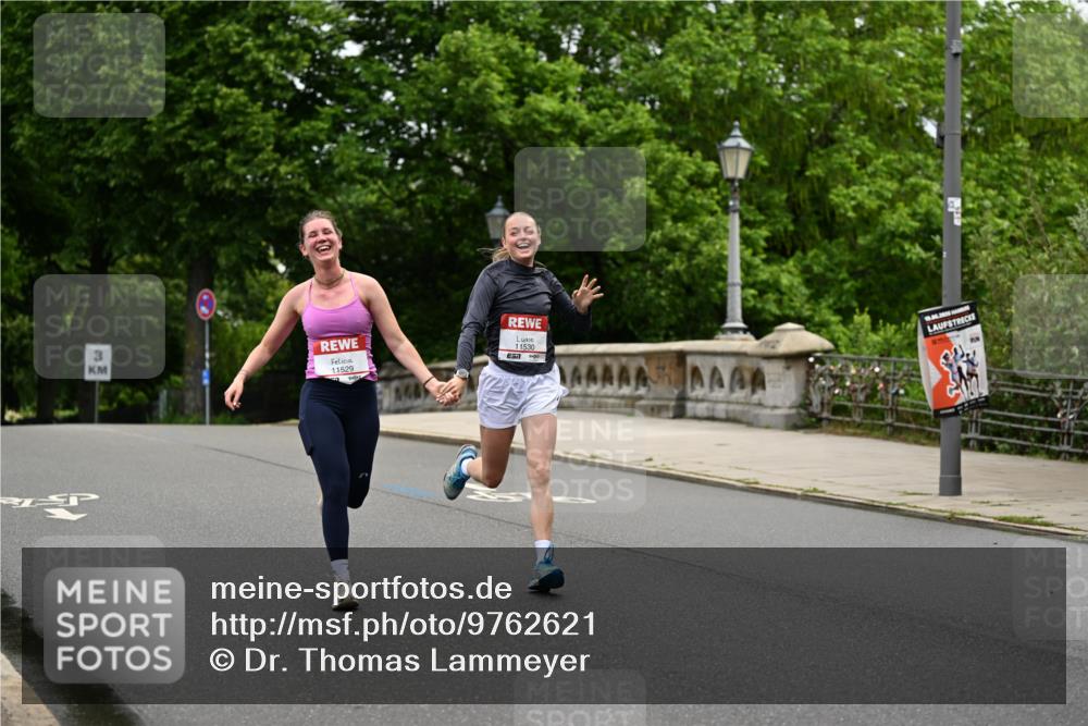 14.06.2026 - REWE Women's Run Dr. Thomas Lammeyer http://msf.ph/oto/9762621 14.06.2026 09:35:48 Laufen 3, 19, 2026, 11530, 11529 meine-sportfotos.de