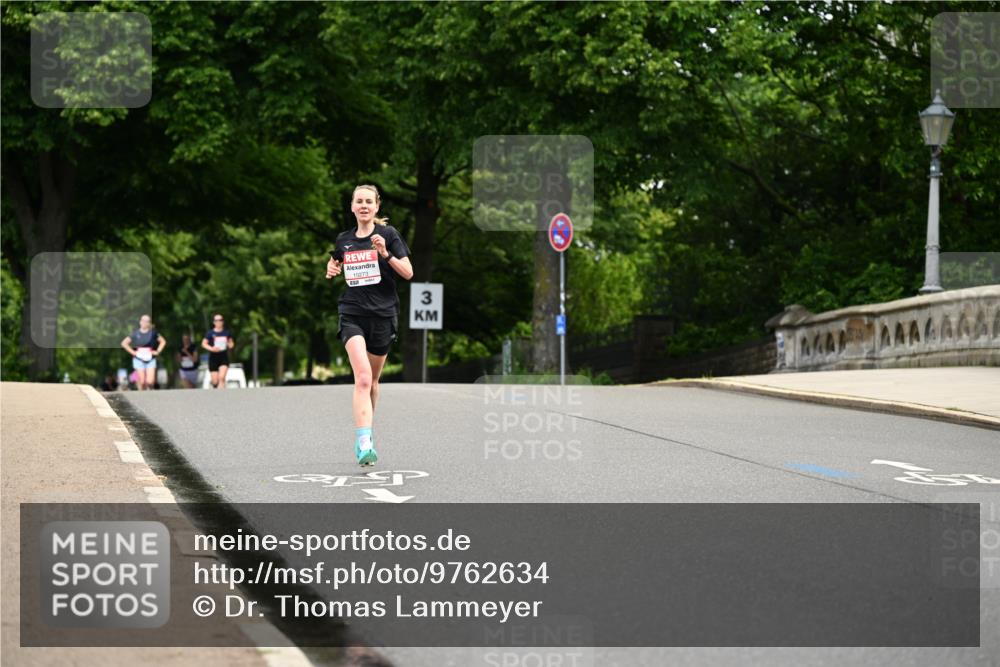 14.06.2026 - REWE Women's Run Dr. Thomas Lammeyer http://msf.ph/oto/9762634 14.06.2026 09:35:50 Laufen 10273, 3, 3 meine-sportfotos.de